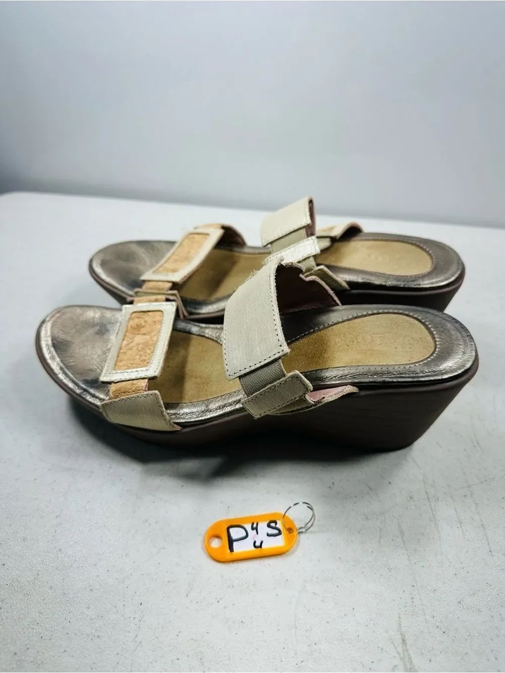 Naot Womens Treasure Wedge Sandal Gold/Cream Metallic Slip On Size EU 40/US 9